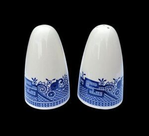 Vintage Churchill England Blue Willow 3" Salt & Pepper Shakers Set w/ Stoppers